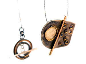 Line-and-Light Collection-Necklace-1c